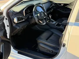 Subaru Legacy 2023 AWD Limited 4dr Sedan