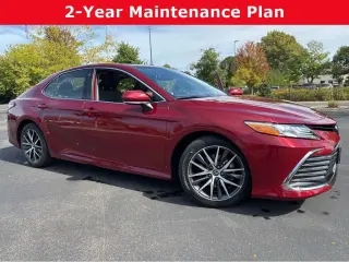 Gold Certified2022 Toyota Camry Hybrid XLE