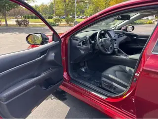 Gold Certified2022 Toyota Camry Hybrid XLE