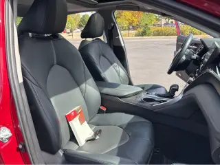 Gold Certified2022 Toyota Camry Hybrid XLE