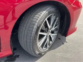 Gold Certified2022 Toyota Camry Hybrid XLE