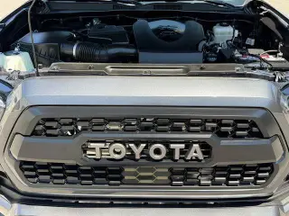 Toyota Tacoma 2021 4x4 TRD Off-Road 4dr Double Cab 5.0 ft SB 6A