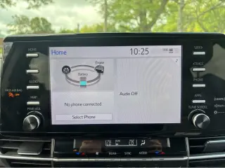 Gold Certified2024 Toyota Sienna XLE