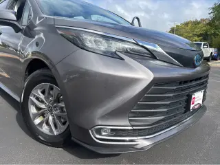 Gold Certified2024 Toyota Sienna XLE