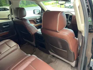2014 Chevrolet Silverado 1500 High Country