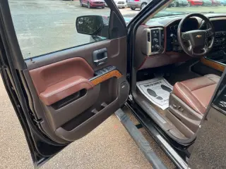 2014 Chevrolet Silverado 1500 High Country