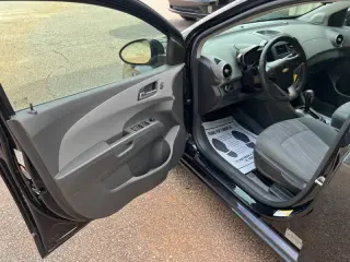 2015 Chevrolet Sonic LT Auto