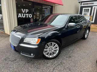 2013 Chrysler 300 C John Varvatos Luxury Edition