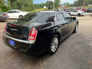 2013 Chrysler 300 C John Varvatos Luxury Edition