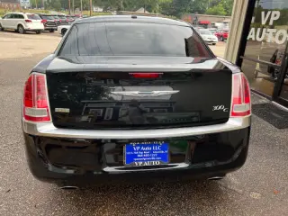 2013 Chrysler 300 C John Varvatos Luxury Edition