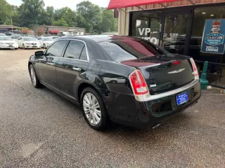 2013 Chrysler 300 C John Varvatos Luxury Edition