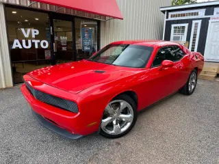 2014 Dodge Challenger SXT