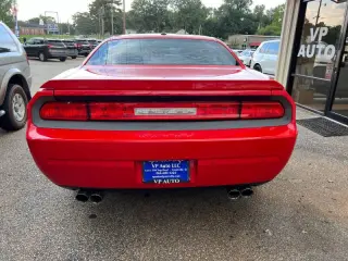 2014 Dodge Challenger SXT
