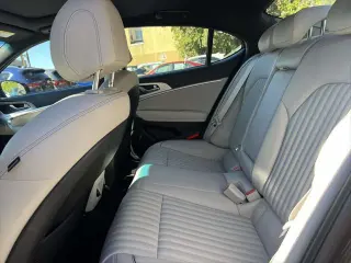 Genesis G70 2022 2.0T 4dr Sedan
