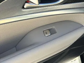 Genesis G70 2022 2.0T 4dr Sedan