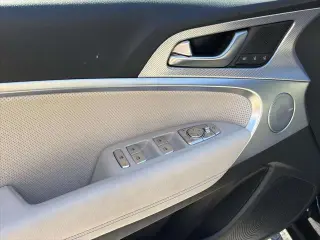 Genesis G70 2022 2.0T 4dr Sedan