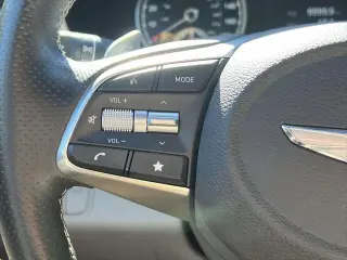 Genesis G70 2022 2.0T 4dr Sedan