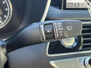 Genesis G70 2022 2.0T 4dr Sedan
