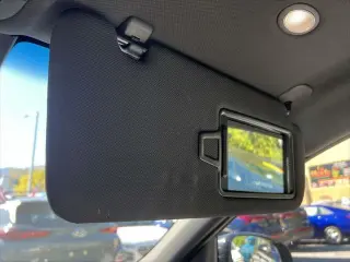 Genesis G70 2022 2.0T 4dr Sedan