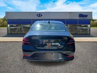 Genesis G70 2022 2.0T 4dr Sedan
