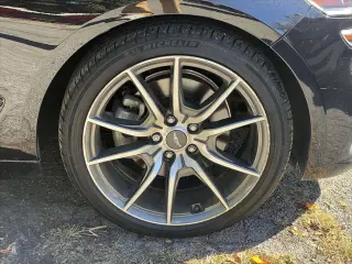 Genesis G70 2022 2.0T 4dr Sedan