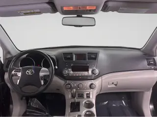 2012 Toyota Highlander SE