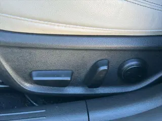 Genesis G70 2023 2.0T 4dr Sedan