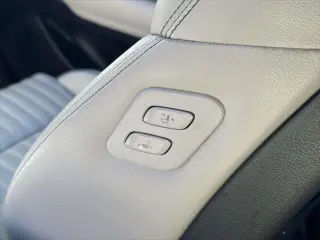 Genesis G70 2023 2.0T 4dr Sedan