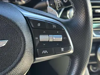 Genesis G70 2023 2.0T 4dr Sedan