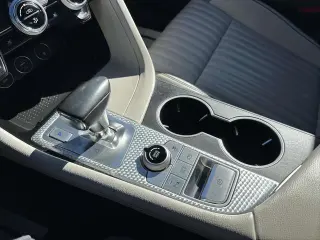 Genesis G70 2023 2.0T 4dr Sedan
