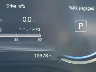 Genesis G70 2023 2.0T 4dr Sedan