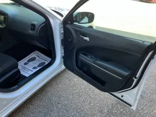 2014 Dodge Charger SXT Plus
