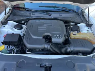 2014 Dodge Charger SXT Plus