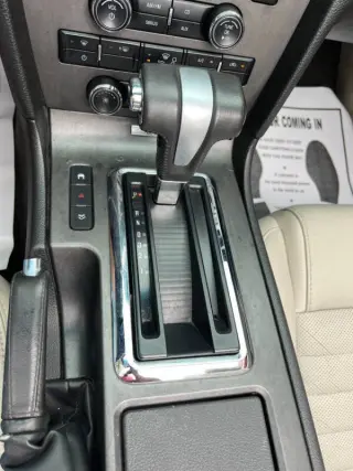 2011 Ford Mustang V6 Premium