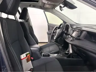 Silver Certified2018 Toyota RAV4 XLE