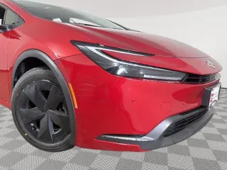 2023 Toyota Prius LE