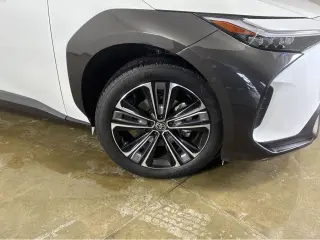 Gold Certified2024 Toyota bZ4X Limited