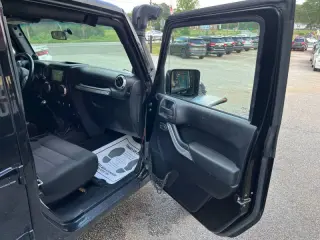 2011 Jeep Wrangler Unlimited Rubicon