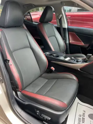 2017 Lexus IS 200t