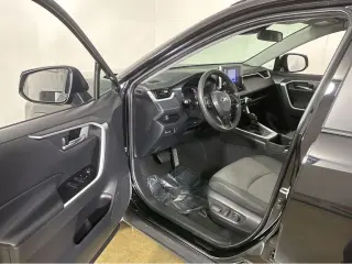 Gold Certified2024 Toyota RAV4 XLE