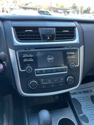 2017 Nissan Altima 2.5 SR