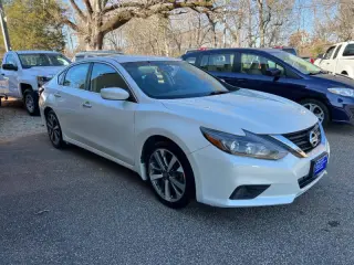 2017 Nissan Altima 2.5 SR