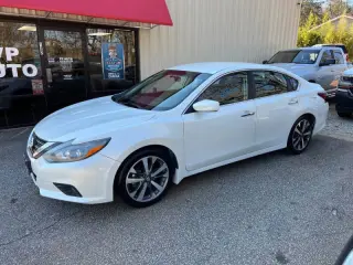 2017 Nissan Altima 2.5 SR
