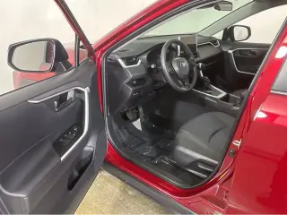 Gold Certified2025 Toyota RAV4 HYBRID LE