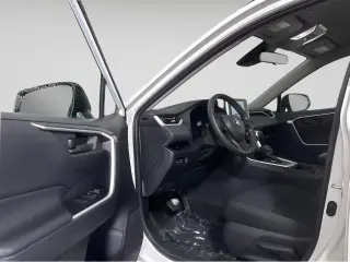 Gold Certified2025 Toyota RAV4 HYBRID LE
