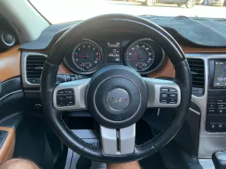 2013 Jeep Grand Cherokee Overland Summit