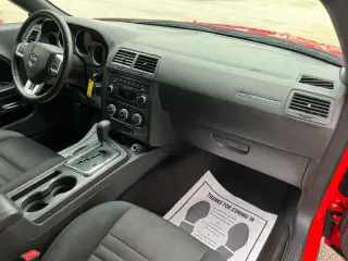 2014 Dodge Challenger SXT Plus