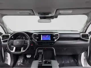 2022 Toyota Tundra SR5 CREW