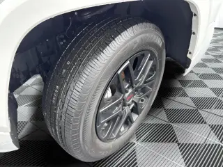 2022 Toyota Tundra SR5 CREW