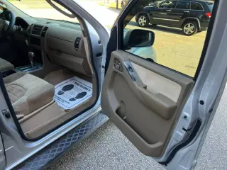 2006 Nissan Pathfinder SE